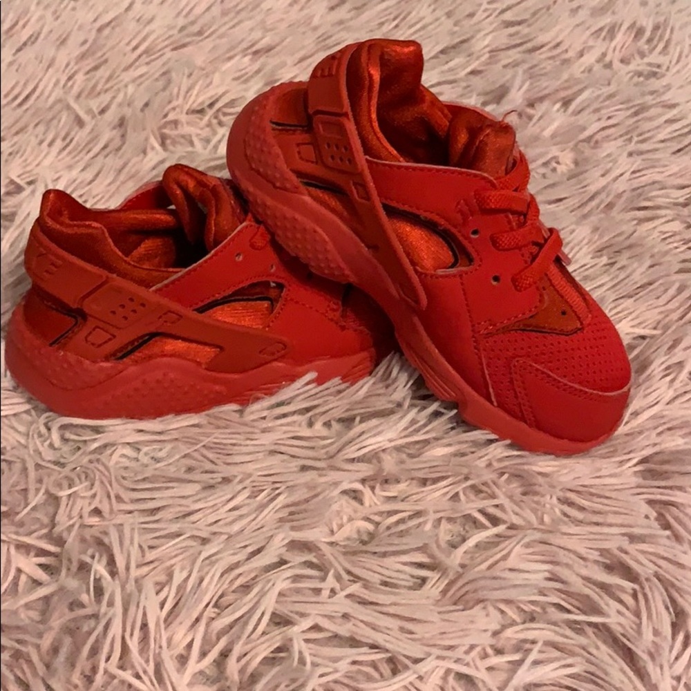 Kids sneakers
